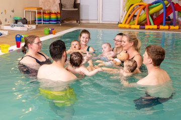 ZR5_0870_Kurse_Angebote_Pool_d20240419